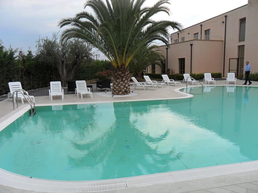 Hermes Hotel Policoro Exterior foto